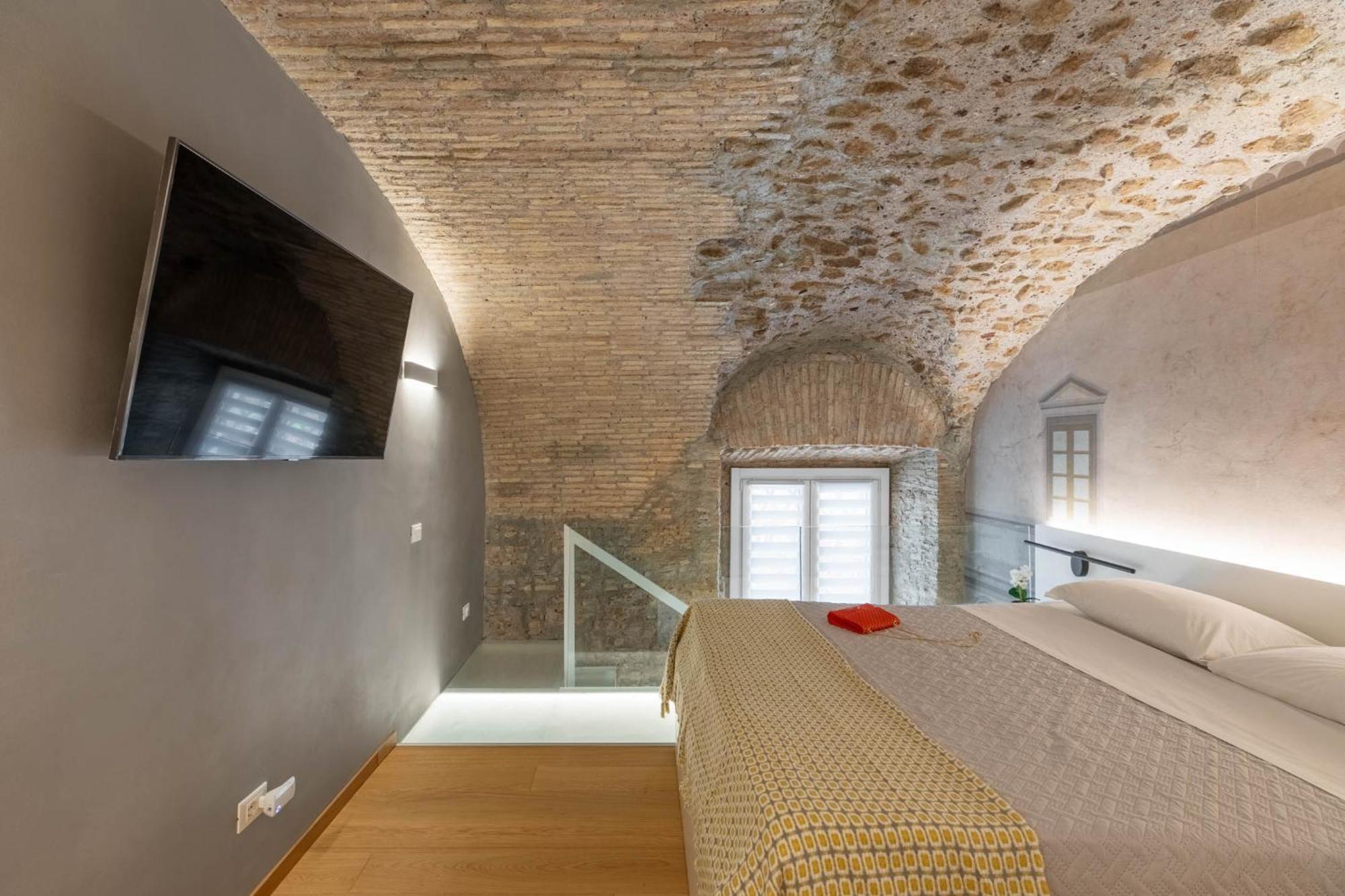 Iflat Glass And Stone Loft Apartment Rome Exterior photo
