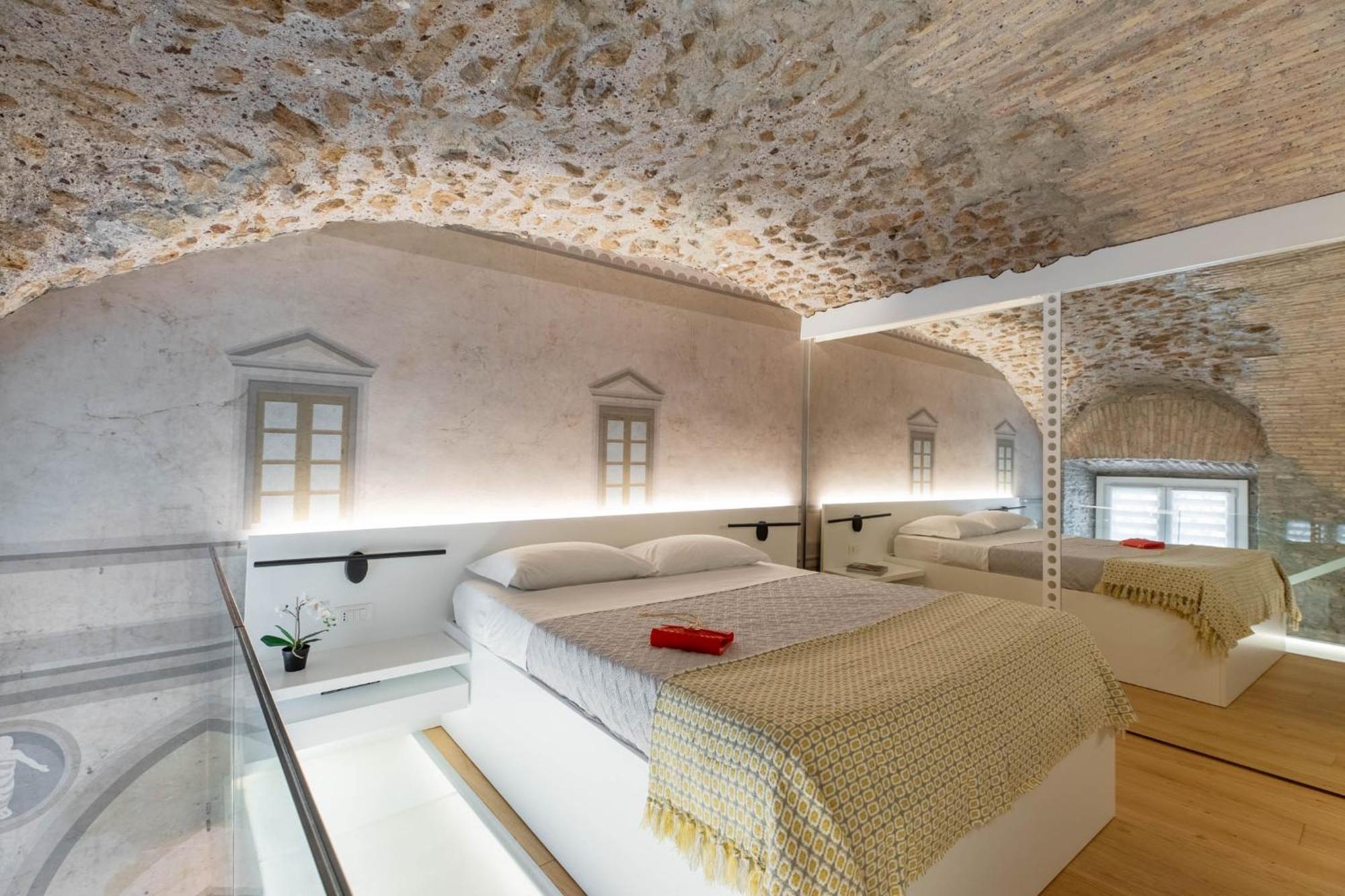 Iflat Glass And Stone Loft Apartment Rome Exterior photo